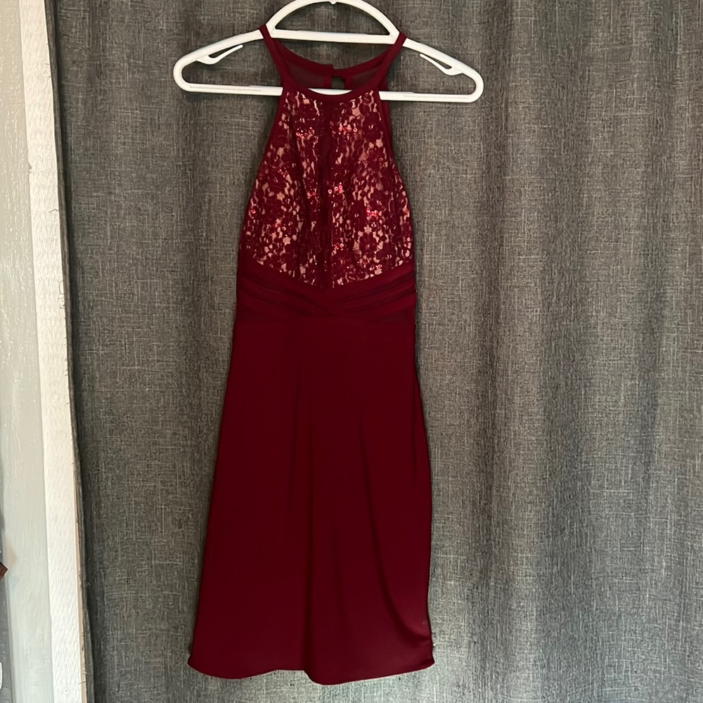 Party Dress Maroon and lace with glitter 3/4